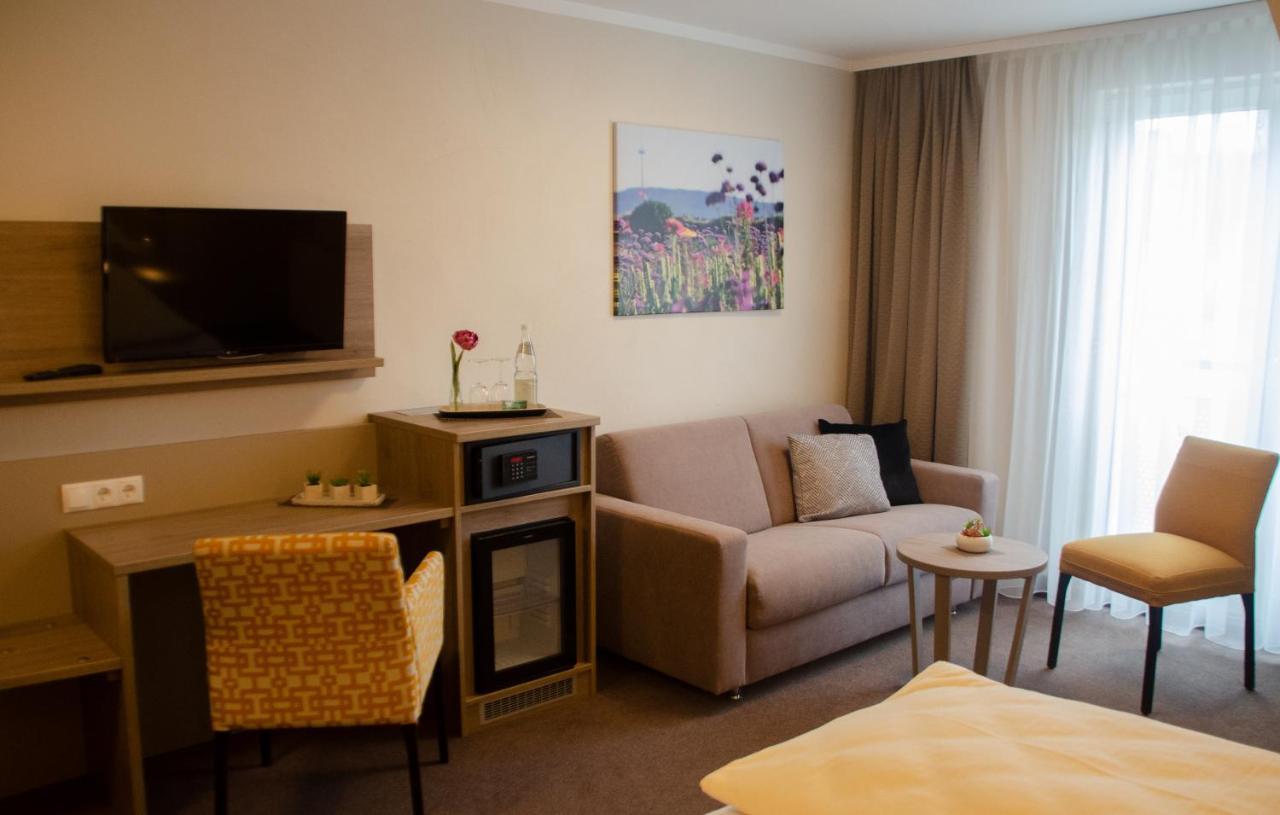 Morjan Hotel 3*